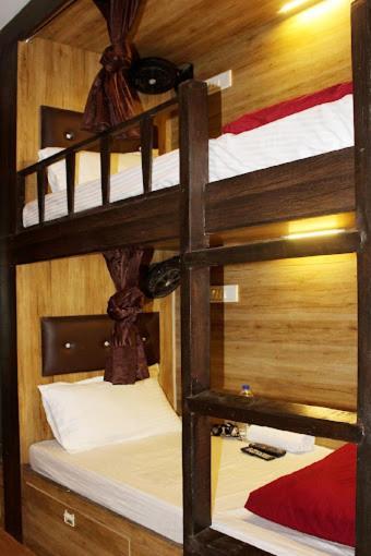 Hotel Kf Residency Bombay Extérieur photo
